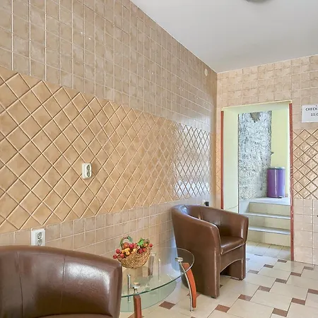 Hostel Pula * Πούλα
