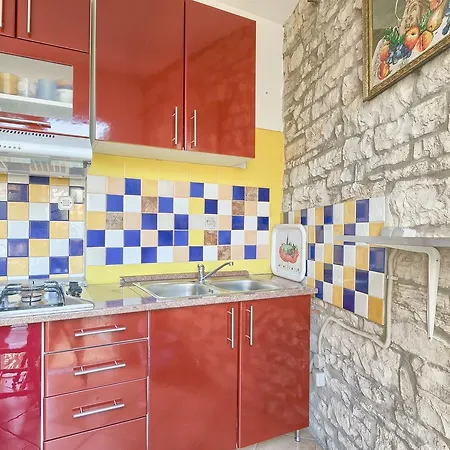 بيت شباب Hostel Pula بولا