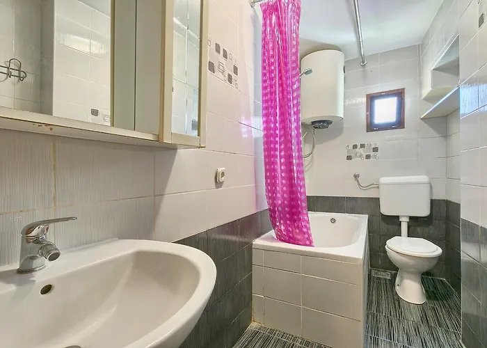 Vandrarhem Hostel Pula *