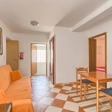 Hostel Pula *