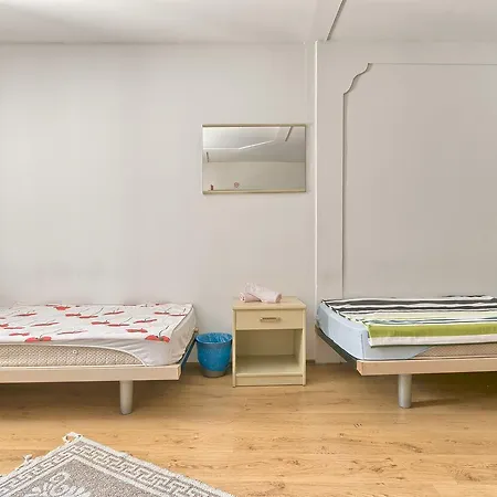 Hostel Pula 호스텔