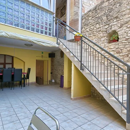 Hostel Pula Albergue Pula