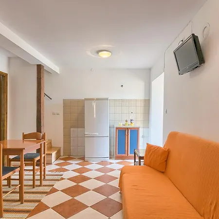 Hostel Pula Pula
