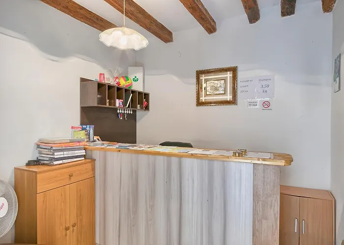 Albergue Hostel Pula Pula