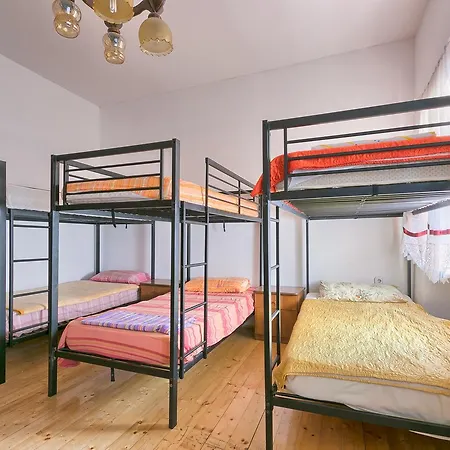 Albergue Hostel Pula Pula