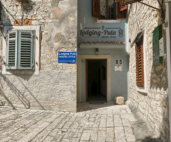 Hostel Pula פולה