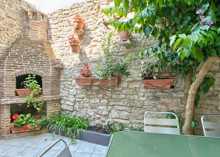 אכסניה Hostel Pula